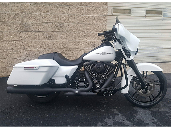 Custom, White and Black, Harley-Davidson Motorcycle Build